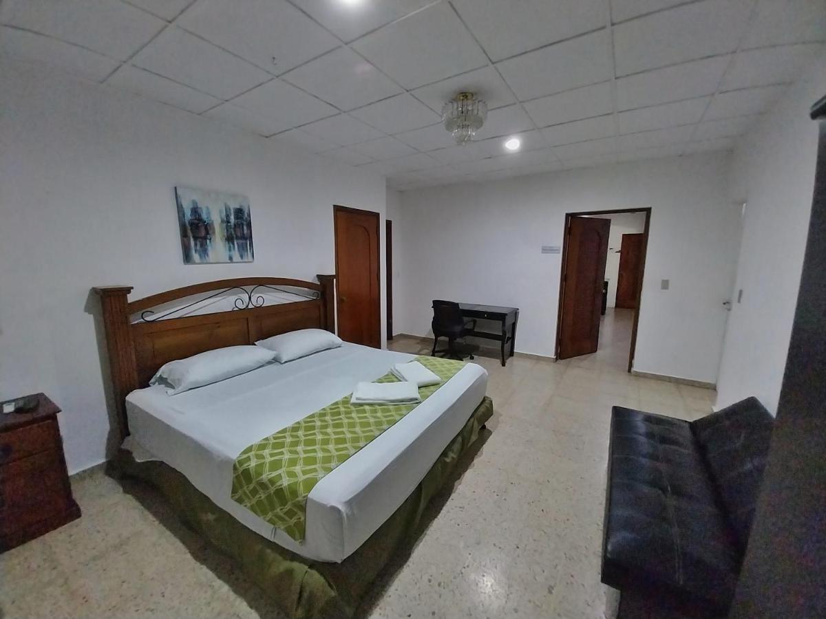 Suites & Apartments San Benito - Zona Rosa San Salvador Ngoại thất bức ảnh