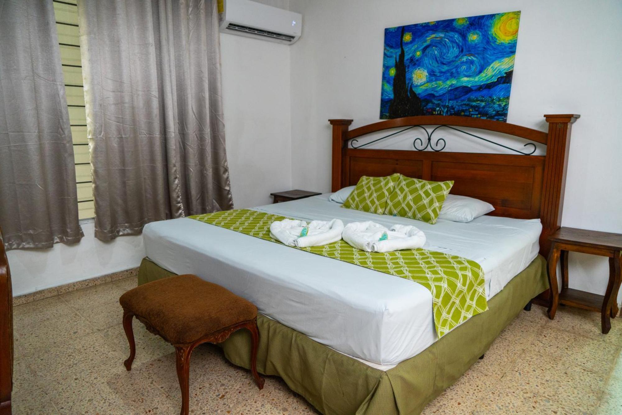 Suites & Apartments San Benito - Zona Rosa San Salvador Ngoại thất bức ảnh