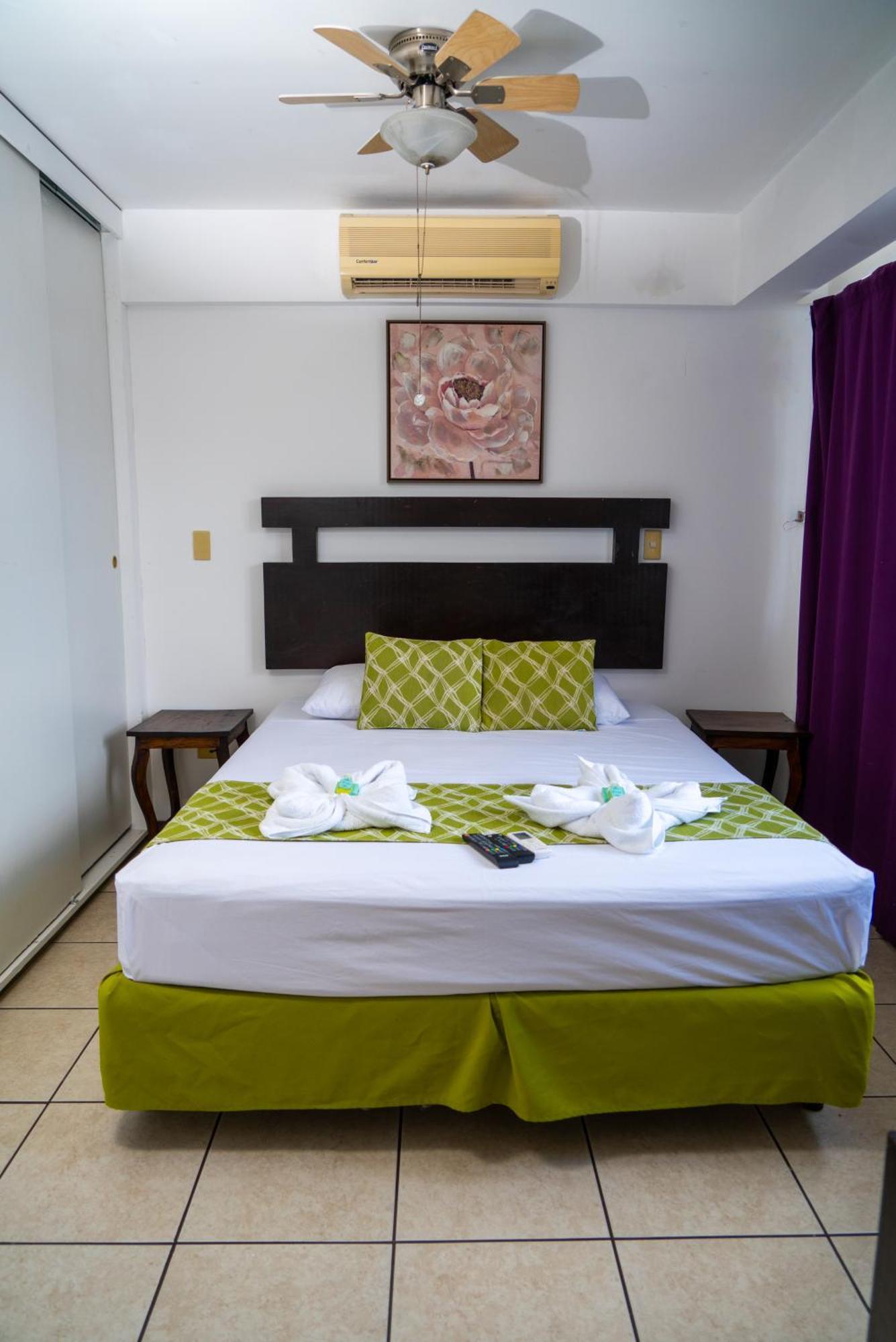 Suites & Apartments San Benito - Zona Rosa San Salvador Ngoại thất bức ảnh